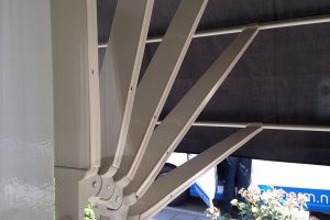 5 meter brede markies voor woning zoetermeer 7