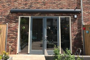 knikarmscherm verano porto v225 plaatsen bij familie hamstra uit waddinxveen 1