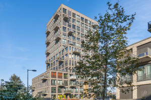 solar screens voor wooncomplex akropolistoren in amsterdam 1