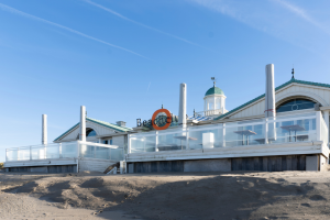beachclub o 30 verstelbare alor windschermen 1