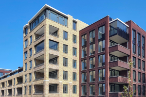 balkonbeglazing en screens voor appartementencomplex in bergen op zoom 1