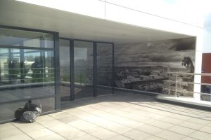 Glazen windschermen voor het creëren van een rookruimte bij Informatique Berkel en Rodenrijs glazen windschermen voor het creëren van een rookruimte bij informatique berkel en rodenrijs 1