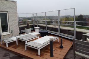 Glazen windschermen gemonteerd in Barendrecht glazen windschermen gemonteerd in barendrecht 2