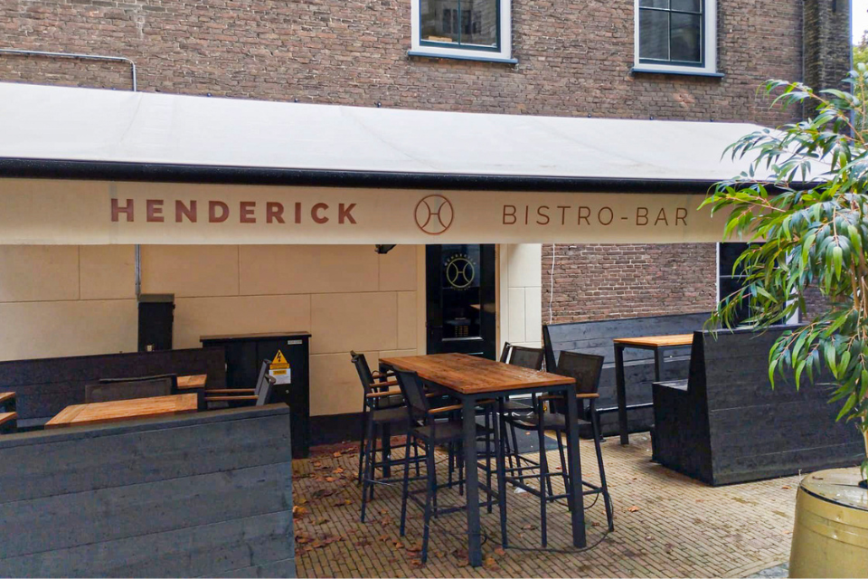 Henderick Bistro Bar Gouda knikarmscherm voor henderick bistro bar 3