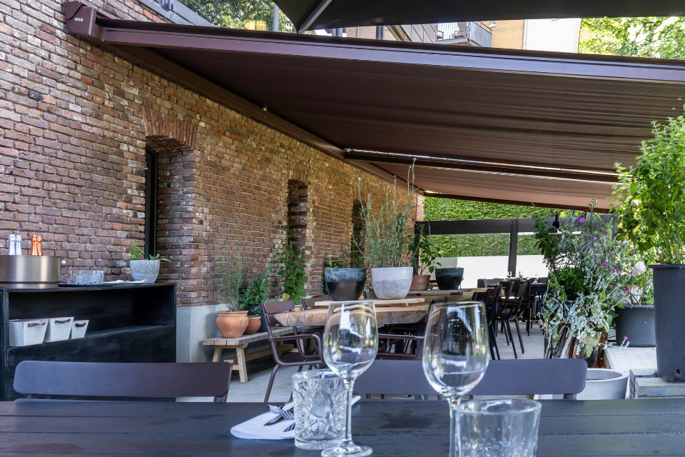 Restaurant Huis de Wiers stijlvolle terrasoverkapping voor restaurant huis de wiers 6