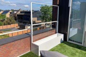 glazen windscherm plaatsen in waddinxveen 1