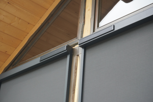 solar screens op een blokhutwoning in wolfheze 2