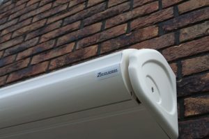 7,5 meter breed zonnescherm in benthuizen 12