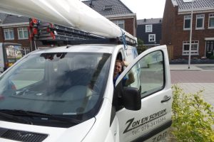 7,5 meter breed zonnescherm in benthuizen 14