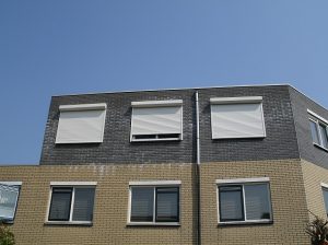 rolluiken en zonnescherm laten plaatsen in den haag 1