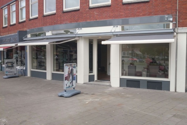 zonneschermen voor apotheek in den haag 1