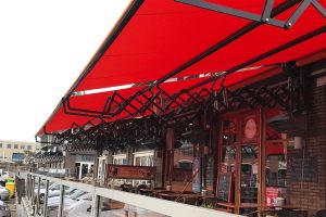 schaararmschermen plaatsen bij dok 28 uit scheveningen 3