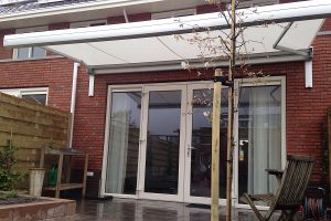 knikarmscherm verano salou laten plaatsen te leiden 1