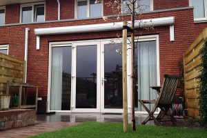 knikarmscherm verano salou laten plaatsen te leiden 2