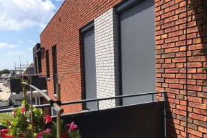 Verano Ritzscreens V540 en knikarmscherm Ipanema V280 gemonteerd in Delft verano ritzscreens v540 en knikarmscherm ipanema v280 gemonteerd in delft 4