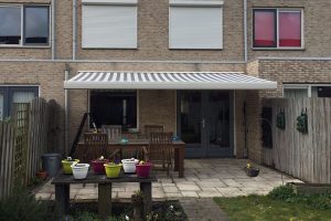 verano salou knikarmscherm en 4 rolluiken woning zoetermeer 2