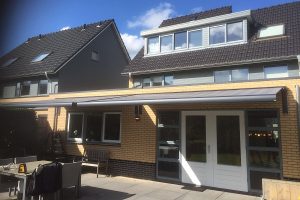 Twee Verano Ipanema zonneschermen voor woning Zoetermeer twee verano ipanema zonneschermen voor woning zoetermeer 1