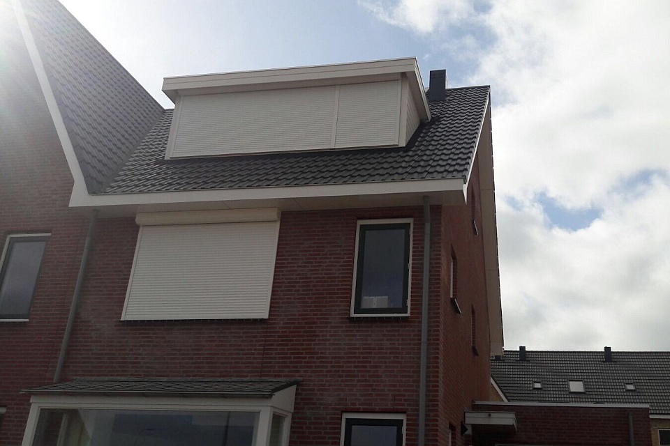verano rv40 rolluiken plaatsen voor woning in pijnacker 1