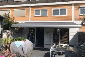 verano salou knikarmschermen plaatsen 2 woningen in alphen aan den rijn 2