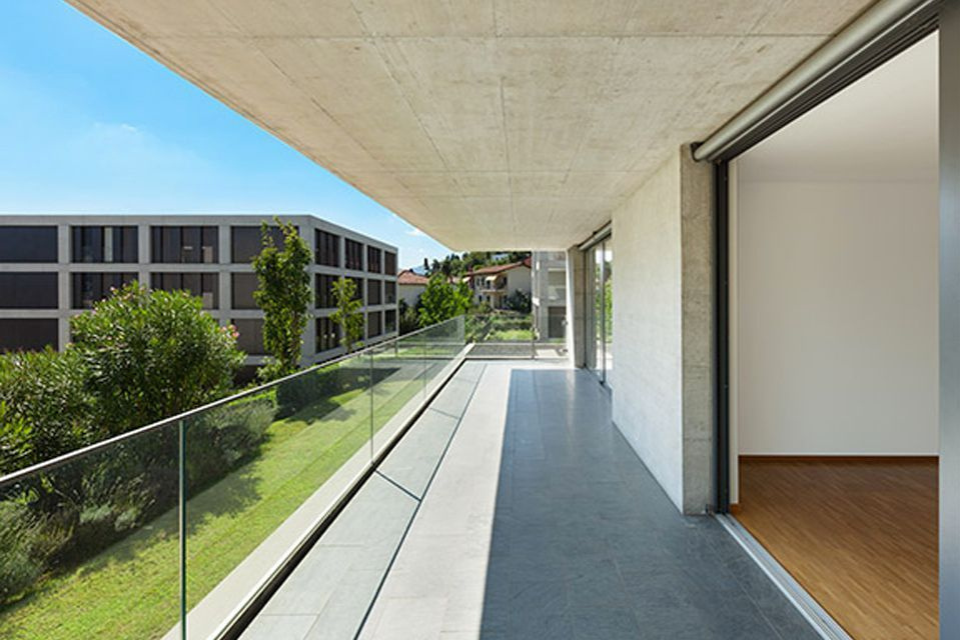 intro glazen balustrades