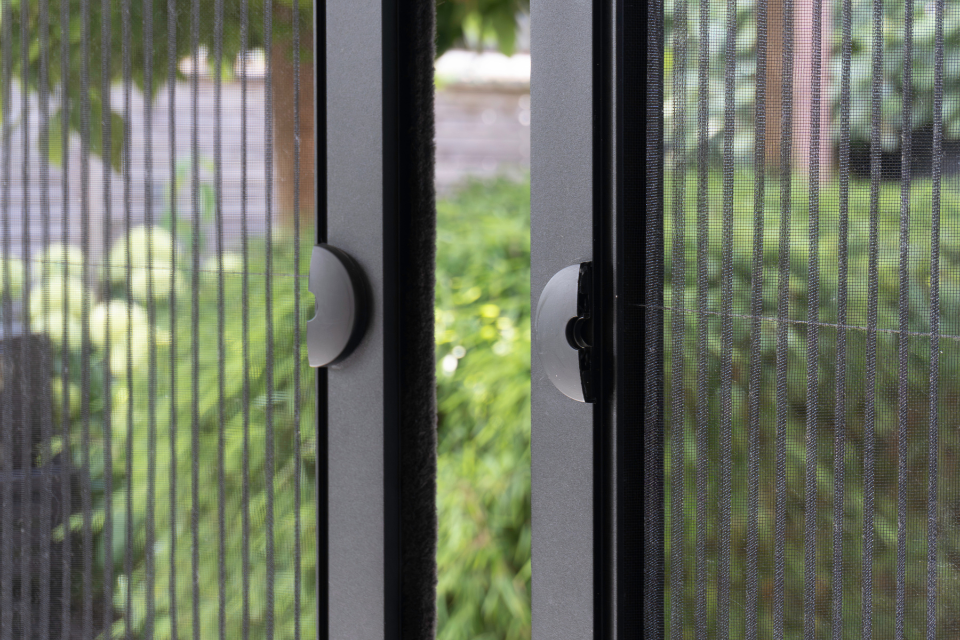 unilux hor close up